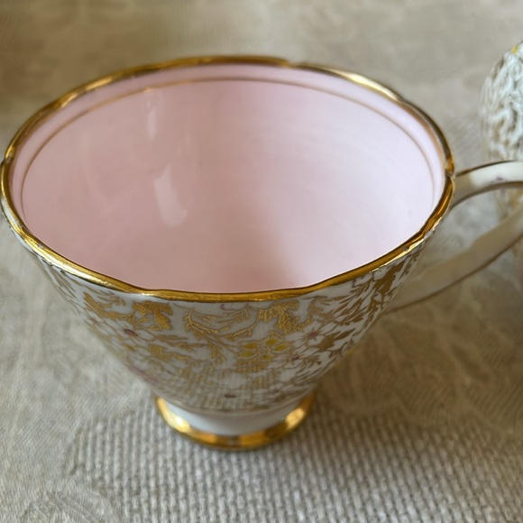 Vintage set of 2 Royal Stafford bone china Demitasse cups pink & gold chintz - Picture 2 of 10